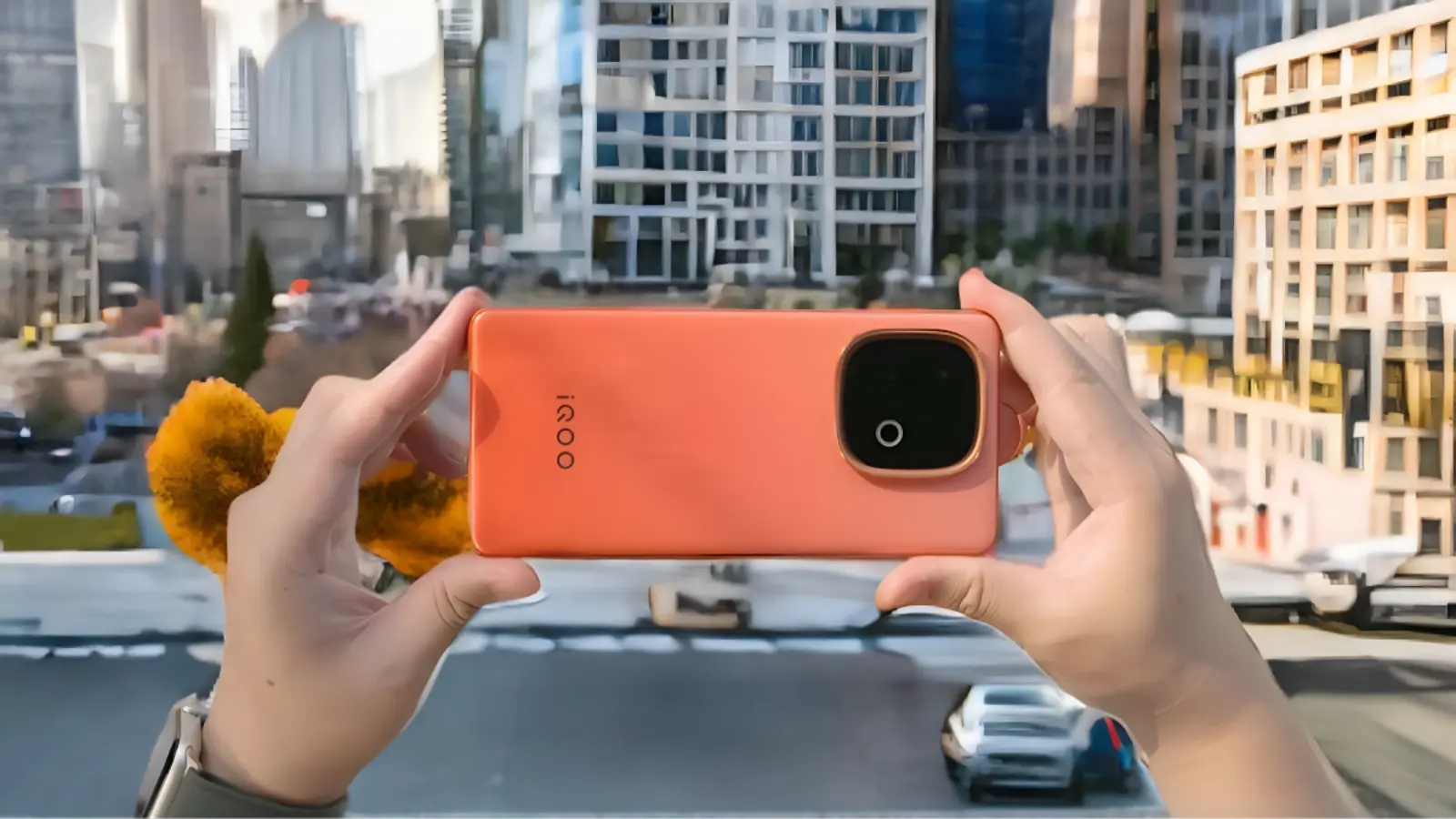 iQOO Z10 Turbo Pro AMOLED screen with 144Hz refresh rate