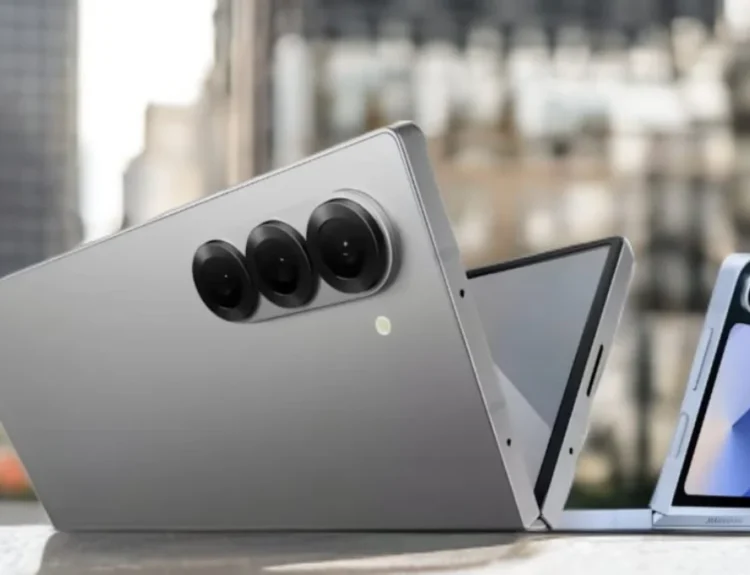 Samsung Galaxy Z Fold 7 shown in folded and unfolded form