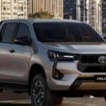 Toyota Hilux returns with powerful 2.8L engine and real 4×4 strength, price starts at ₹30.40 lakh