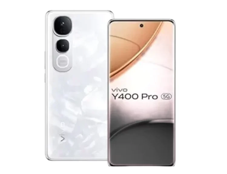 Close-up of Vivo Y400 Pro in hand showing AMOLED screen